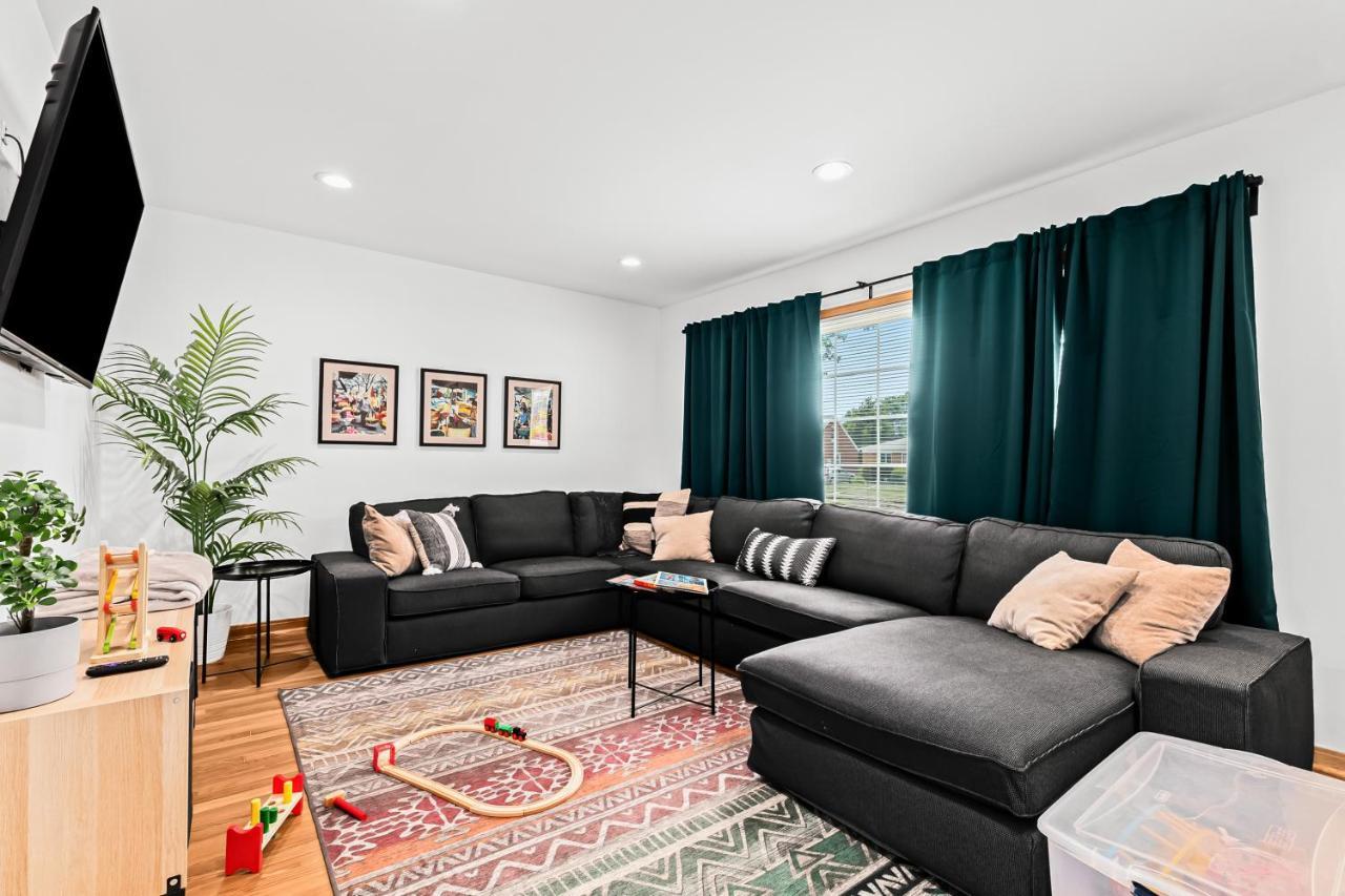 Family-Friendly, Multi-Day Sale, 15 Mins To Downtown Villa Detroit Luaran gambar